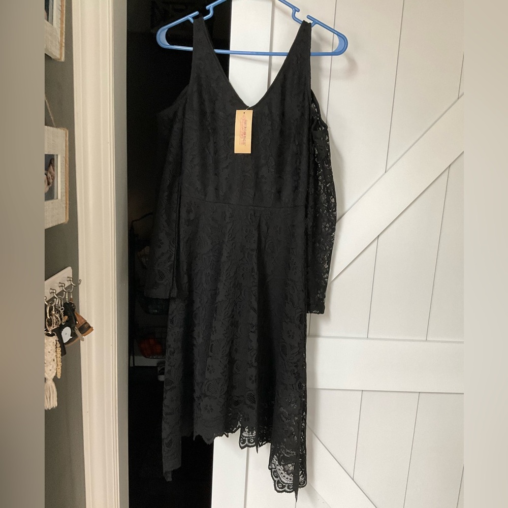 American Rag Black One-Shoulder Lace Dress Small
